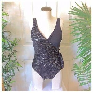 Shoreshapes 8 Black Silver Crossover Swimsuit